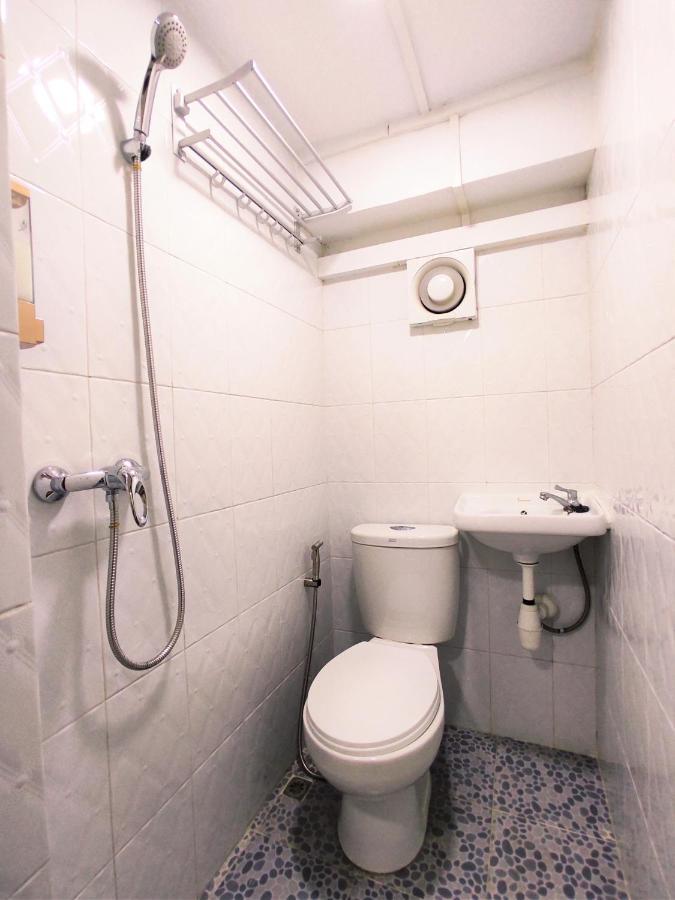 November Hostel Yangon Eksteriør bilde